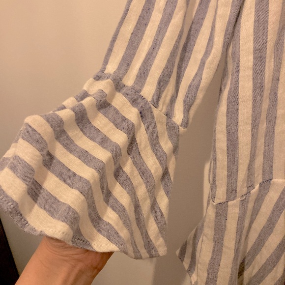 Alice + Olivia Doyle Peplum Top, Slub Linen blue stripe and trumpet sleeve - Picture 5 of 11